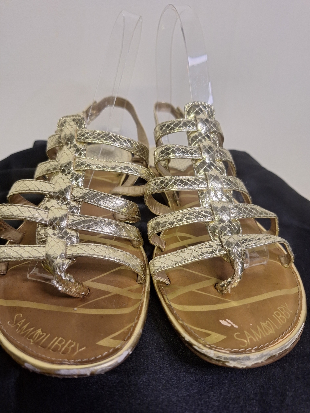 Sam Edelman Strappy Sandles In Matallic Gold Snake Print. Size 7.5